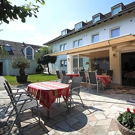Olympia 3* Münih