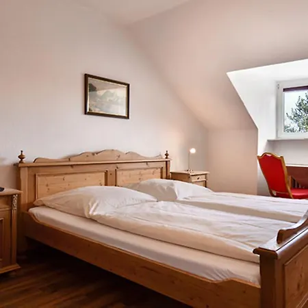 Olympia Hotel 3*