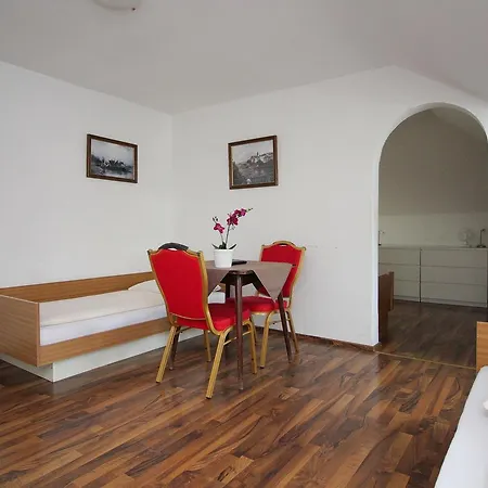 Hotel Olympia 3*