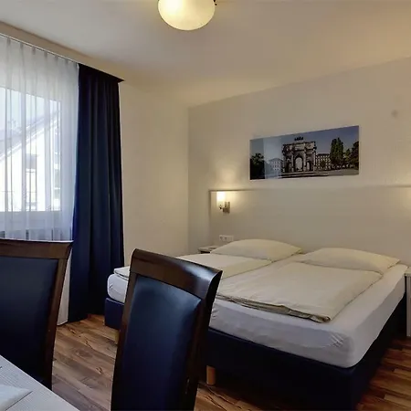 Hotel Olympia München